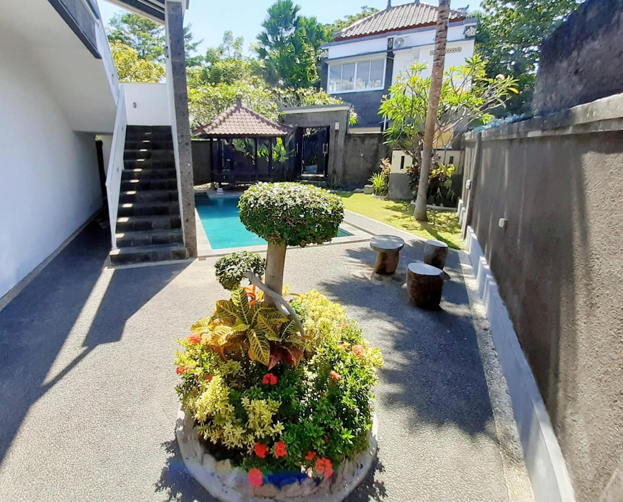 De Loran Hotel Banjar エクステリア 写真
